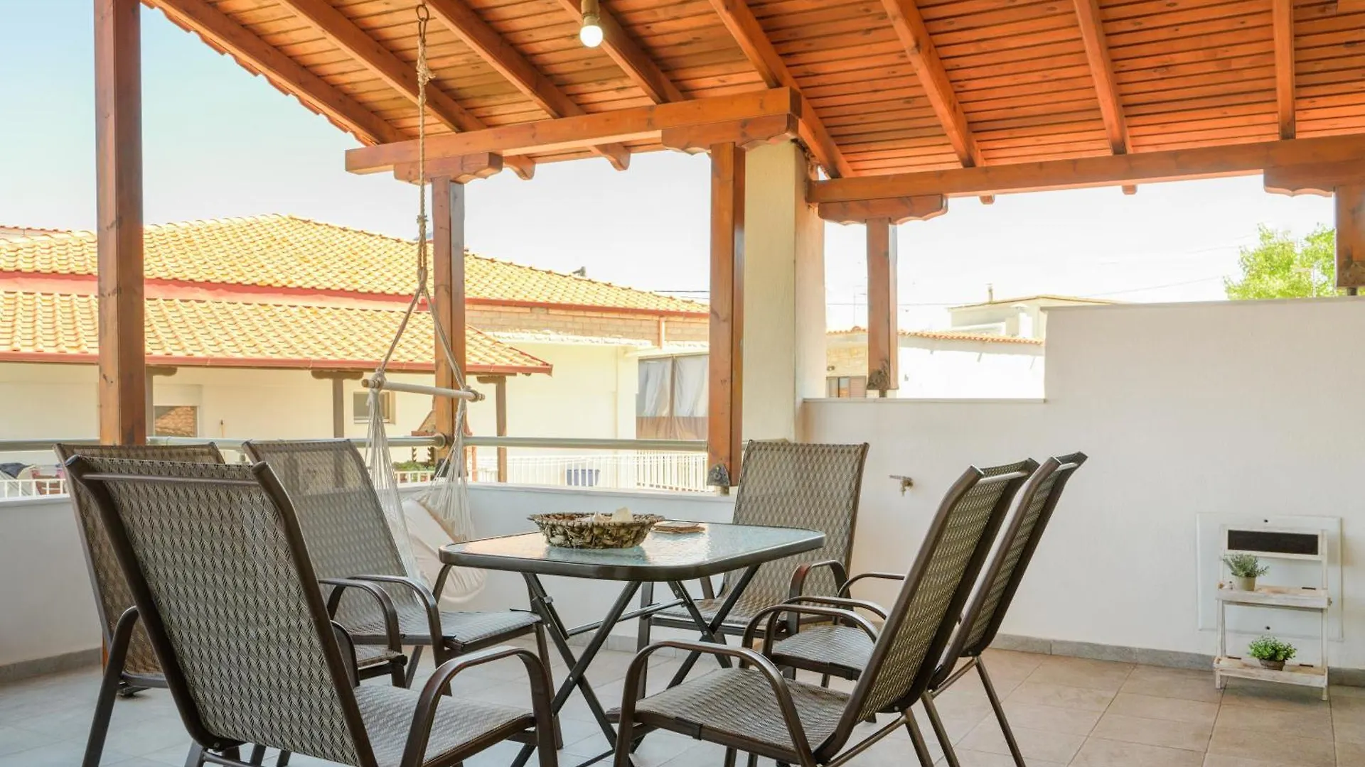 Private Modern Apartment ネア・ローダ ギリシャ